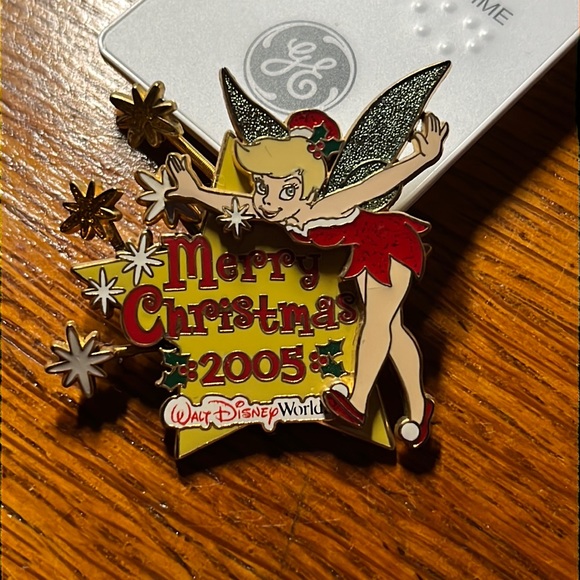 Disney Other - Vintage Limited Edition Walt Disney World Parks Tinkerbell Christmas Pin 2005